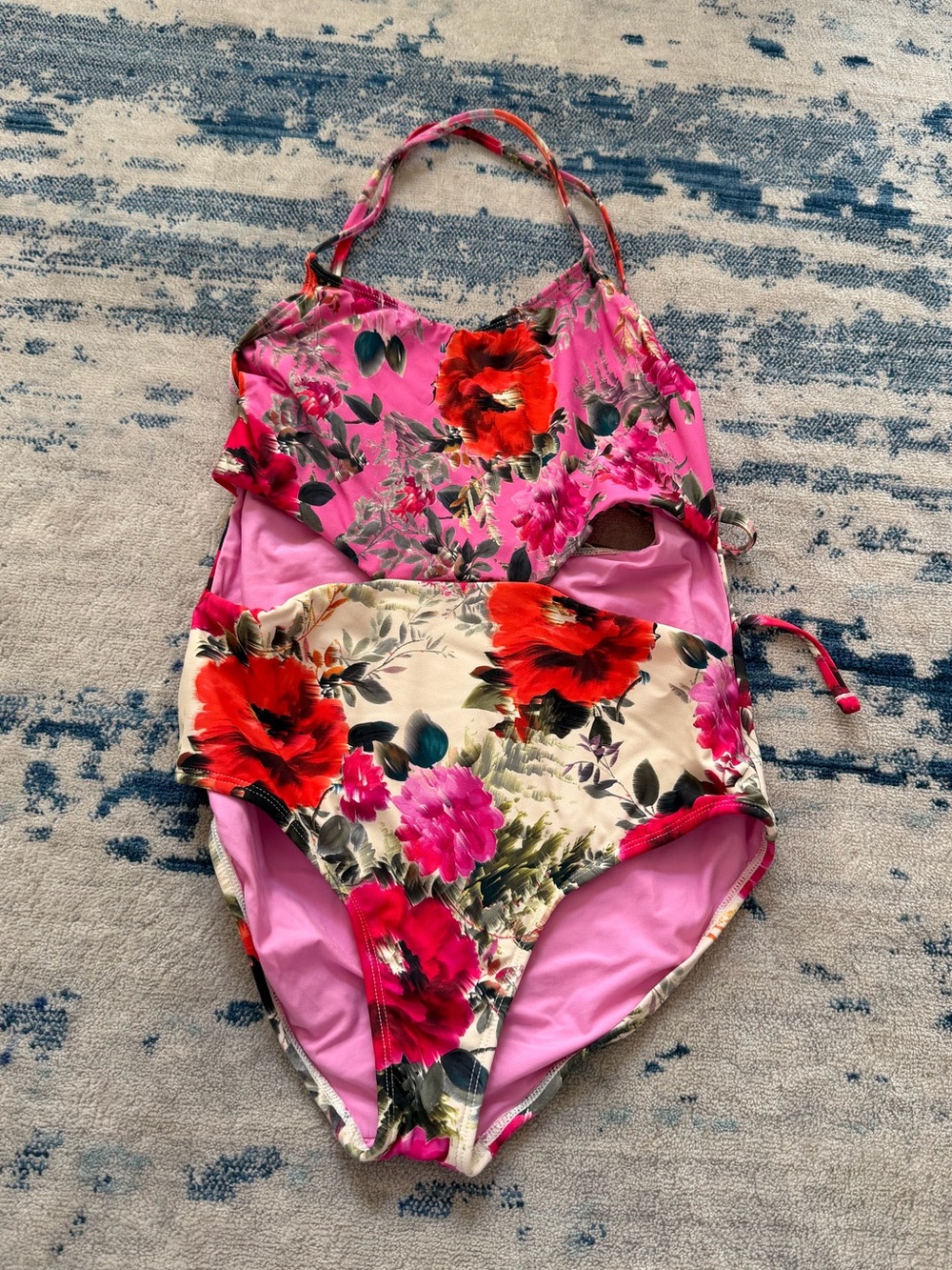 Pily Q Girl’s Cutout Onepiece Swimsuit Size 16